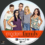 Modern_Family_S10D2.jpg