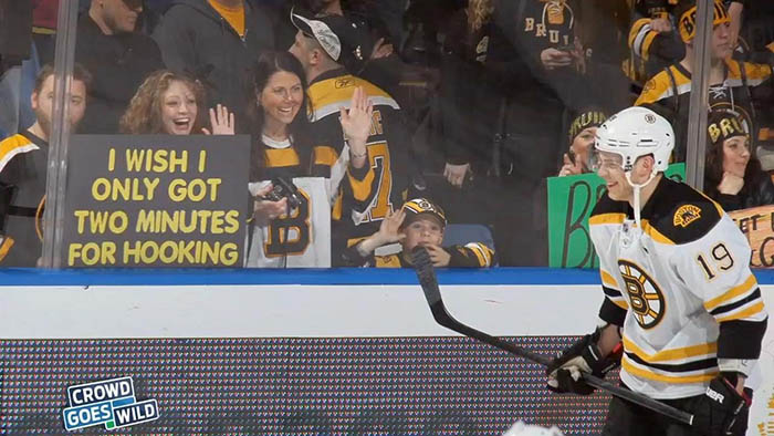 Hockey sign.jpg